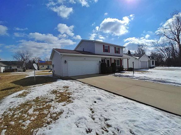 4th image of 32 Harmony Ct