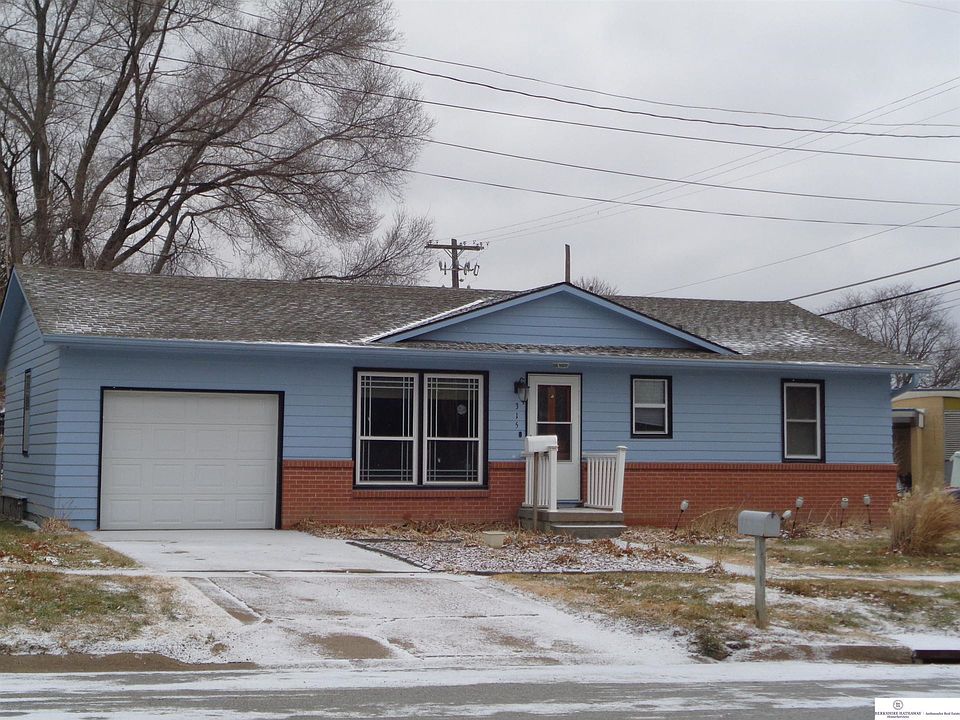 1st image of 315 N 9th St