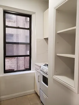 Rented by Saldo Properties | media 13