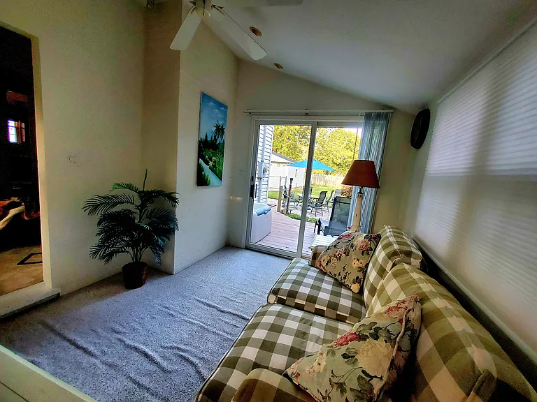 2881 Gasser Blvd — Photo 14