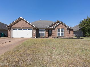 31 Sweetwater Cv, Jackson, TN 38305