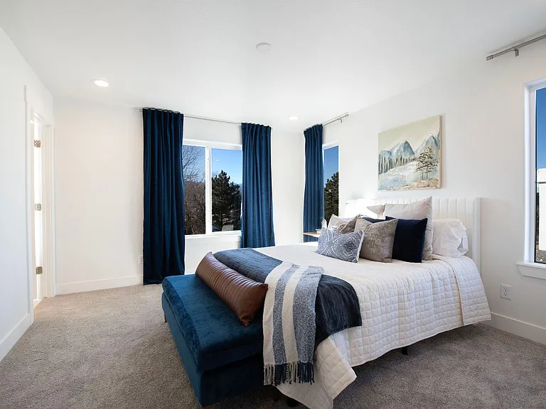 1506 Tyram Grv #101 — Photo 19