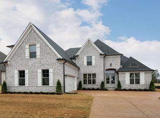 110 Brotherhood Dr, Collierville, TN 38017