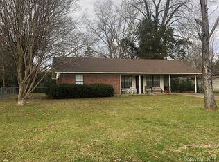 140 Greentree St, Doyline, LA 71023