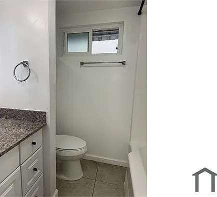 543 Evergreen St #1 — Photo 5