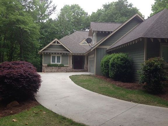3rd image of 10 Saliba Dr