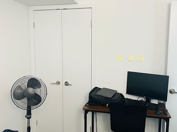 5th image of 160 Flemington Rd #1215