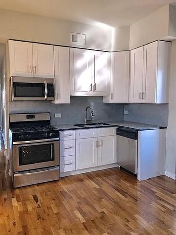 1st image of 3357 N Southport Ave #4