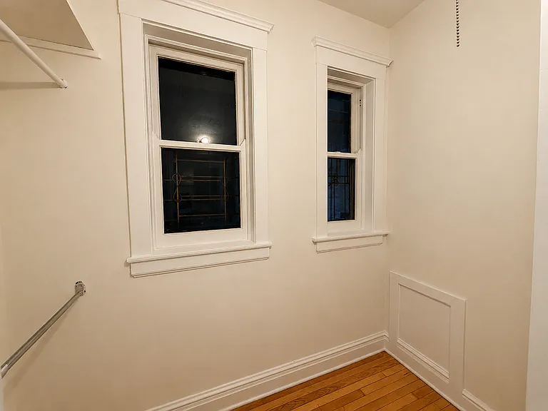 668 W Sheridan Rd #2 — Photo 15