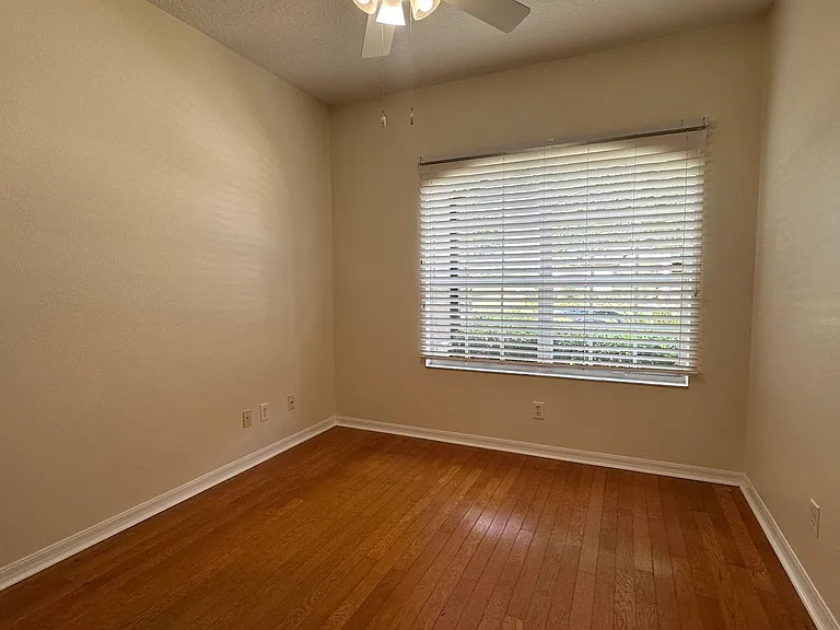1653 Cherry Ridge Dr — Photo 35