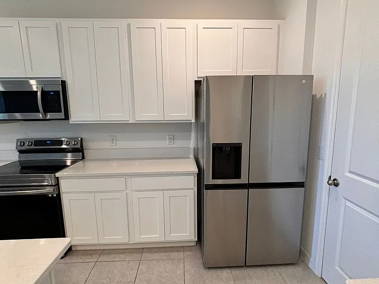 1838 Sanibel Dr — Photo 6