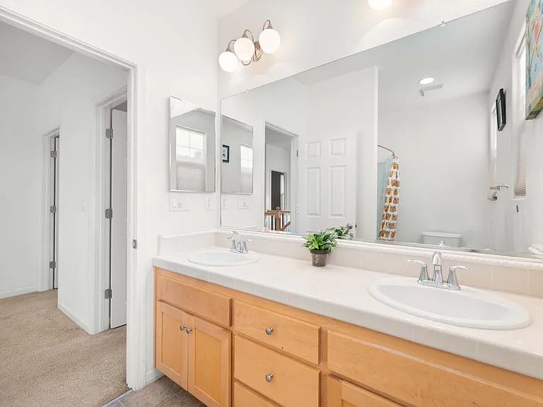 184 Barnhill Dr — Photo 19