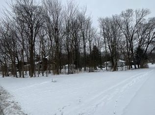 Hedgewood Ave, Westlake, OH 44145