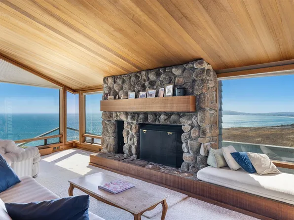 20011 Oyster Catcher Loop, Bodega Bay, CA 94923