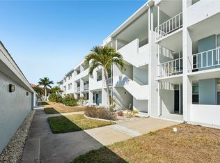 5959 Winkler Rd APT 305, Fort Myers, FL 33919