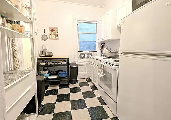 Kitchen, photo 1