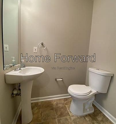 5th image of 461 Dabney Dr