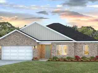 225 Raulston Dr, Byram, MS 39272