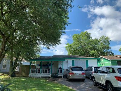 325 18th Ave N, Texas City, TX, 77590