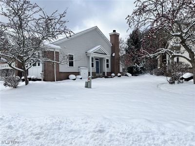 9893 Country Club Cir, Twinsburg, OH, 44087