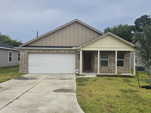 14190 Green Wing Cir, Willis, TX 77318