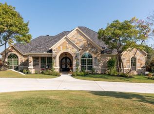 101 Silver Hill Ct, Lakeside, TX 76108