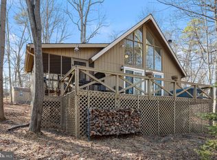 457 Walden Rd, Hedgesville, WV 25427