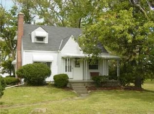 2230 Refugee Rd, Columbus, OH 43207