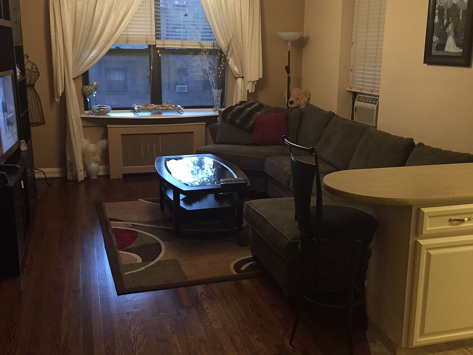 2nd image of 22-27 76th St #B-2