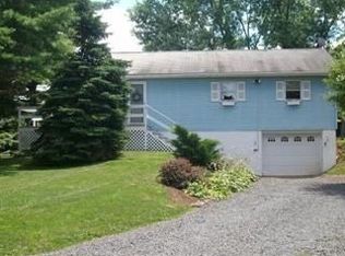 1271 Running Deer Dr, Auburn, PA 17922