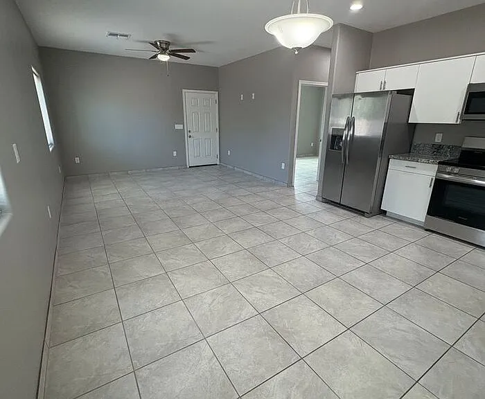 4013 E 22nd St #1 — Photo 7