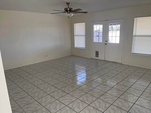 5th image of 4214 Sunrise Cove Dr