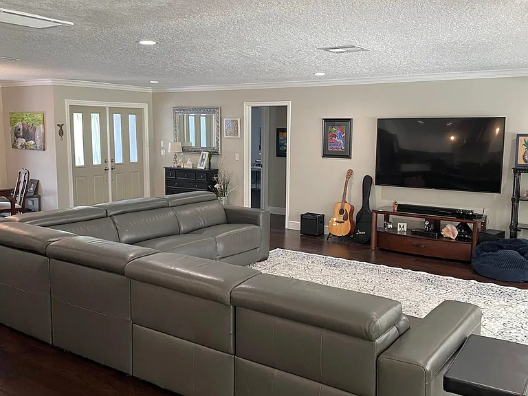 3174 Sandy Ridge Dr — Photo 9