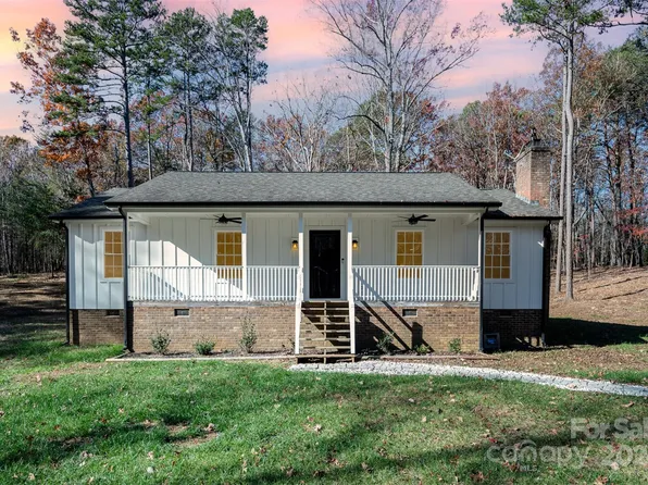359 Will Hall Rd, Kings Mountain, NC 28086