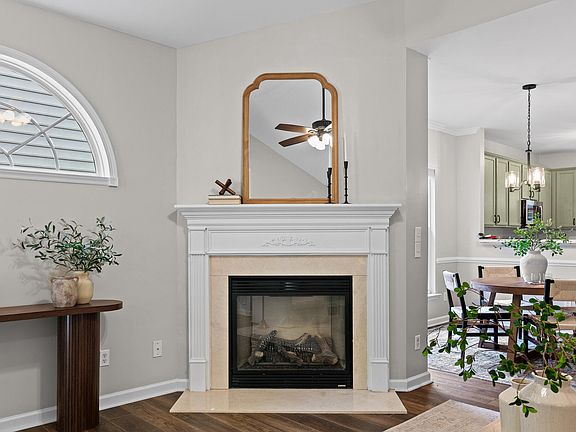 5th image of 8421 Whisper Ridge Pl