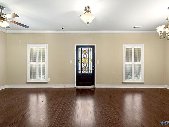3rd image of 12702 Oak South SW