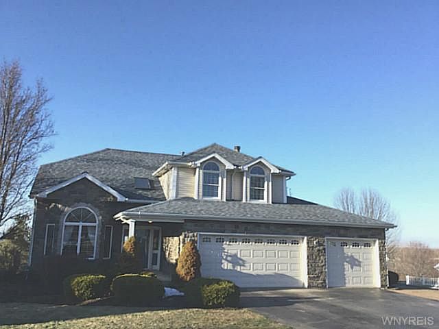1st image of 7679 Highland Dr