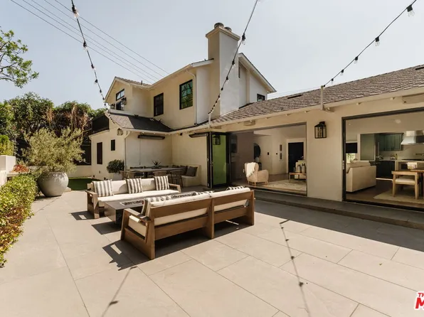252 N Kenter Ave, Los Angeles, CA 90049