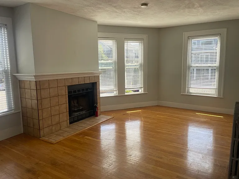 4 Blaney St #2 — Photo 3