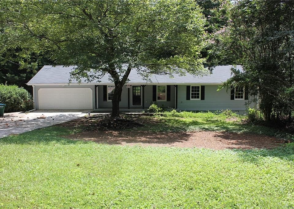 1st image of 2910 Bruckner Blvd