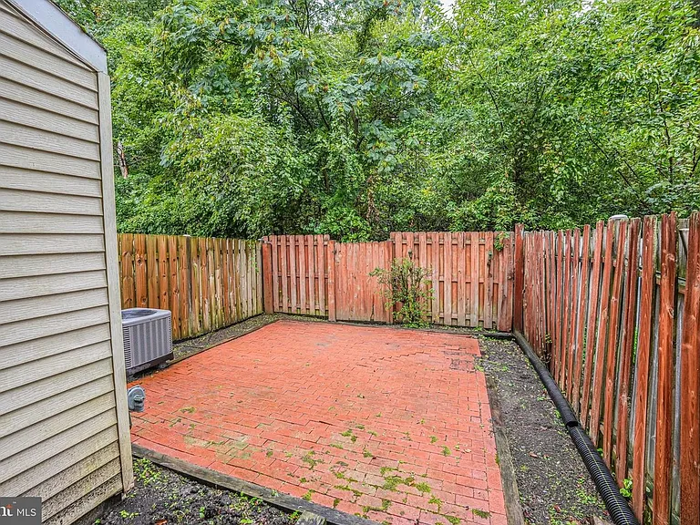 15009 Cardin Pl — Photo 17