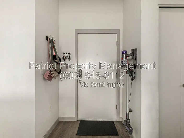 1130 N 2nd St #308 — Photo 20