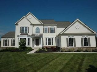 2212 Black Birch Ln, Furlong, PA 18925