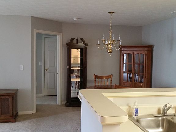 4th image of 6508 Emerald Hill Court #101