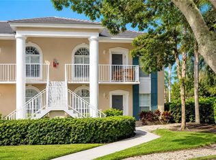 8274 Twelve Oaks Cir APT 126, Naples, FL 34113