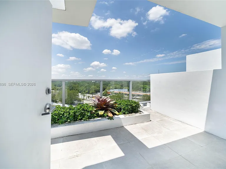 13800 Highland Dr #Penthouse 4 — Photo 25