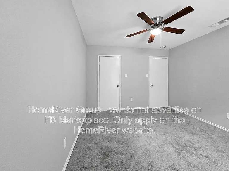 807 W Smith St — Photo 12