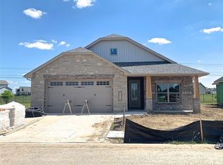 7418 Clarence Ct, Glen Carbon, IL 62034