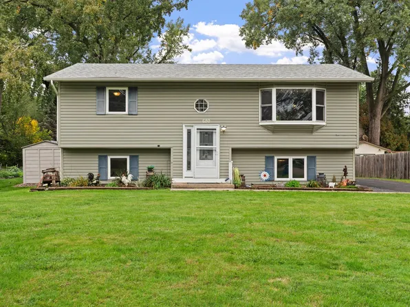 680 Hiawatha Ave, Vadnais Heights, MN 55127
