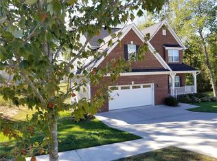 7575 Fintry Dr, Greensboro, NC 27409